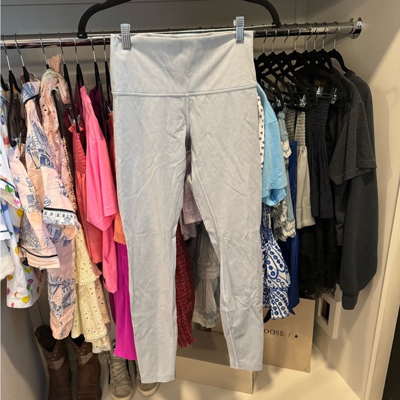 Lululemon Blue High Rise Leggings - Picture 1 of 3